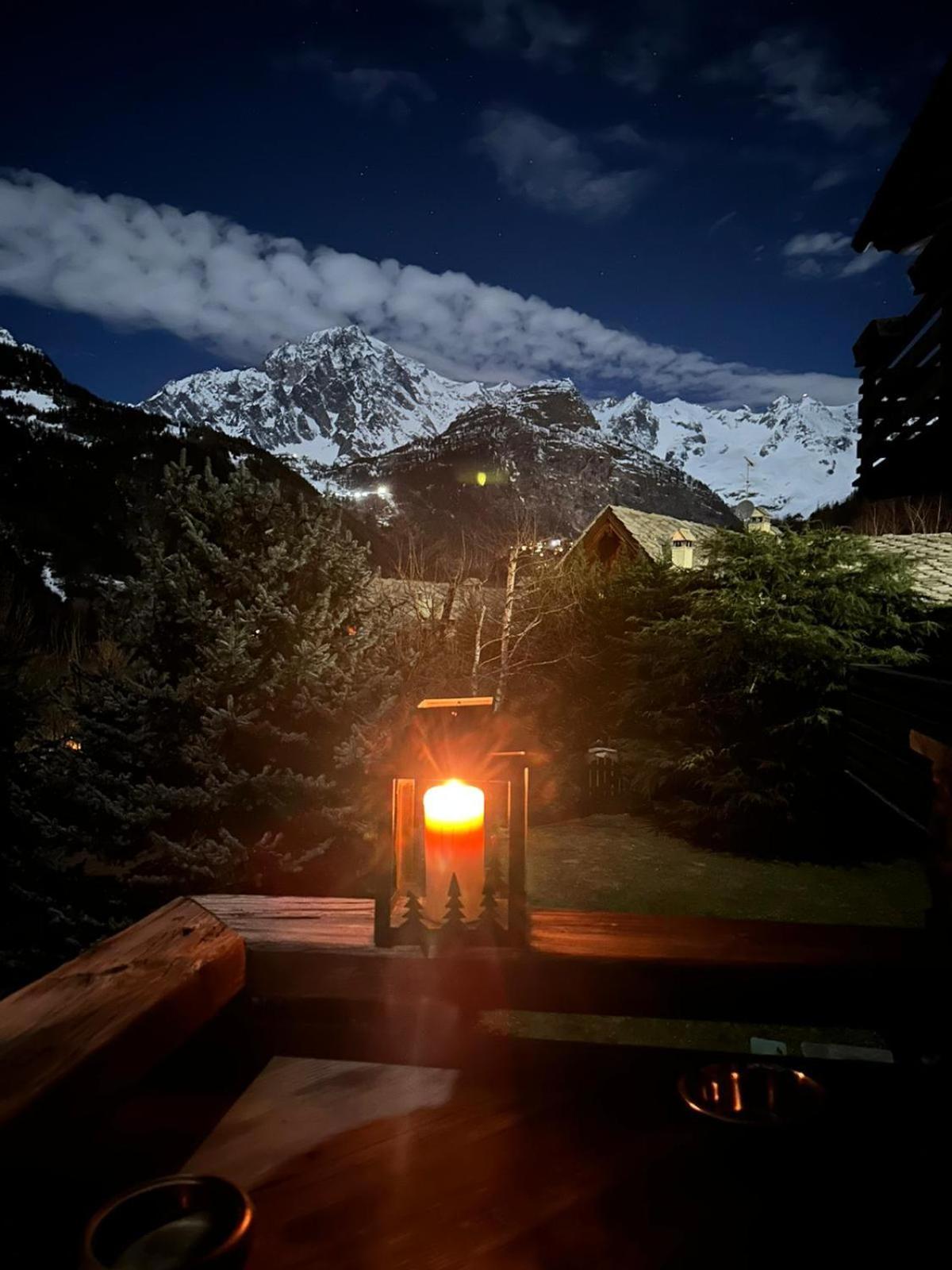 Courmayeur~Navetta Gratuita Per Il Centro+Impianti 외부 사진